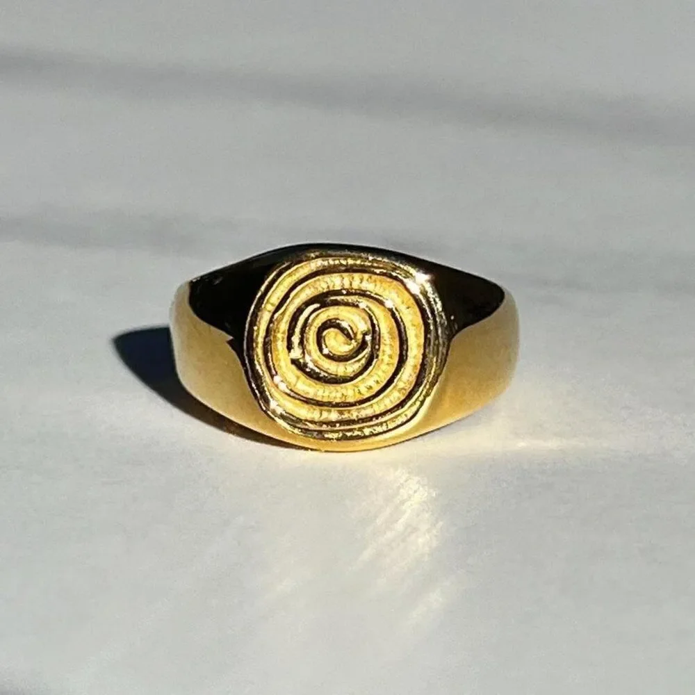 New! “Mila” Engraved Swirl Chunky Gold Ring